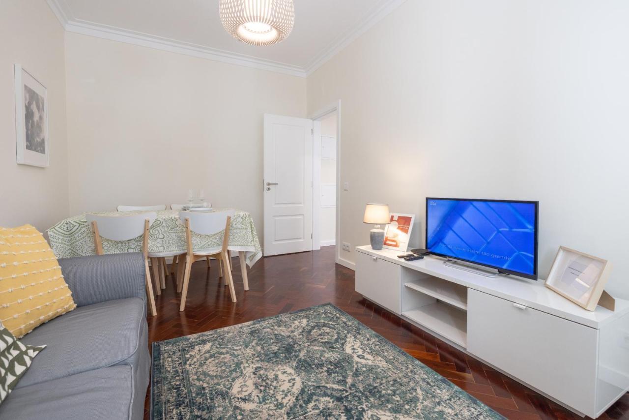 Casa Do Largo - Cozy Apartment In The City Center & With Ac Lisboa Extérieur photo